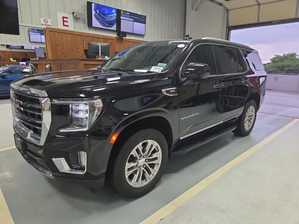 Used 2023 Black GMC SLT image 10