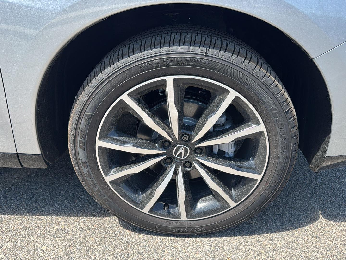 New 2026 Solar Silver Metallic Acura w/A-Spec Advance Package image 13