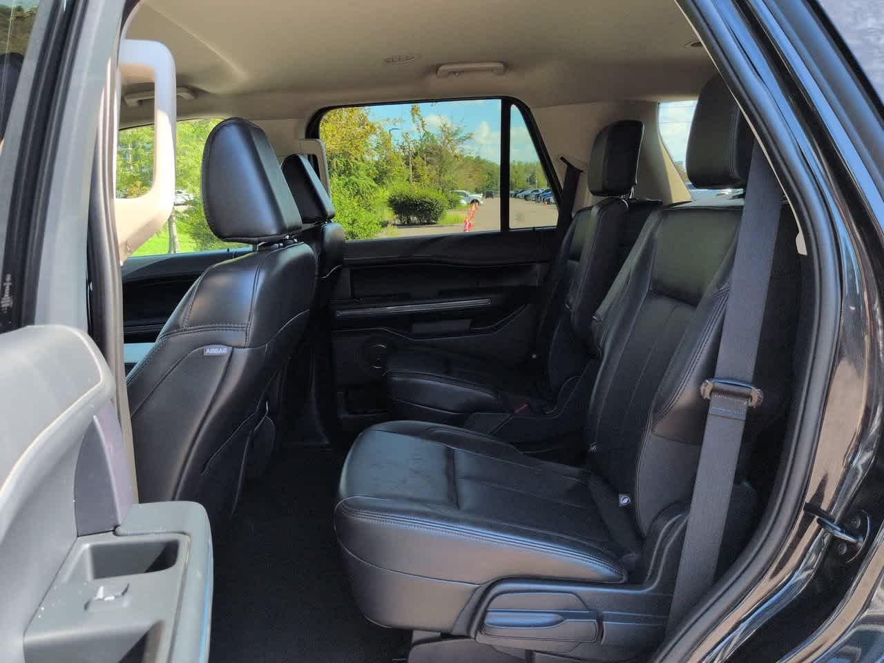 Used 2024 Agate Black Metallic Ford XLT image 14