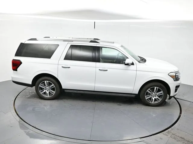 Used 2024 Oxford White Ford Limited image 40