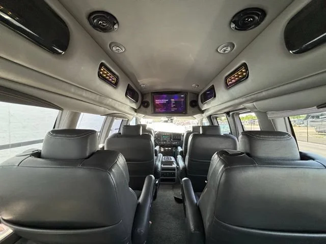 Used 2020 Summit White GMC Work Van image 3