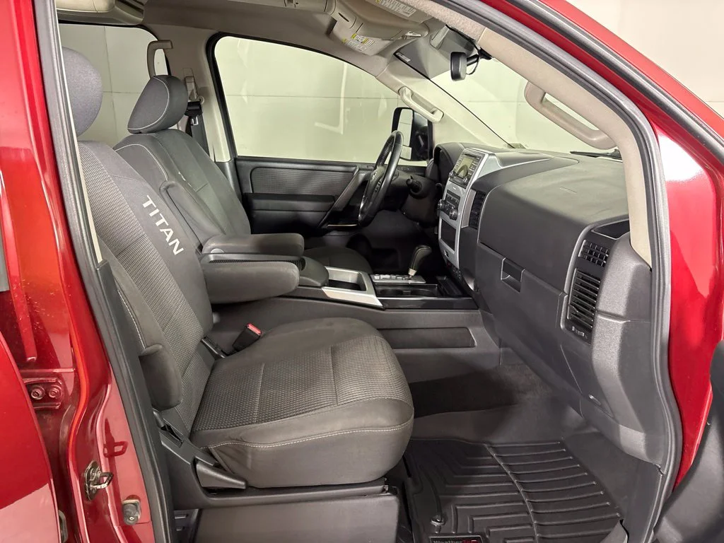 Used 2013 Red Nissan PRO-4X image 18