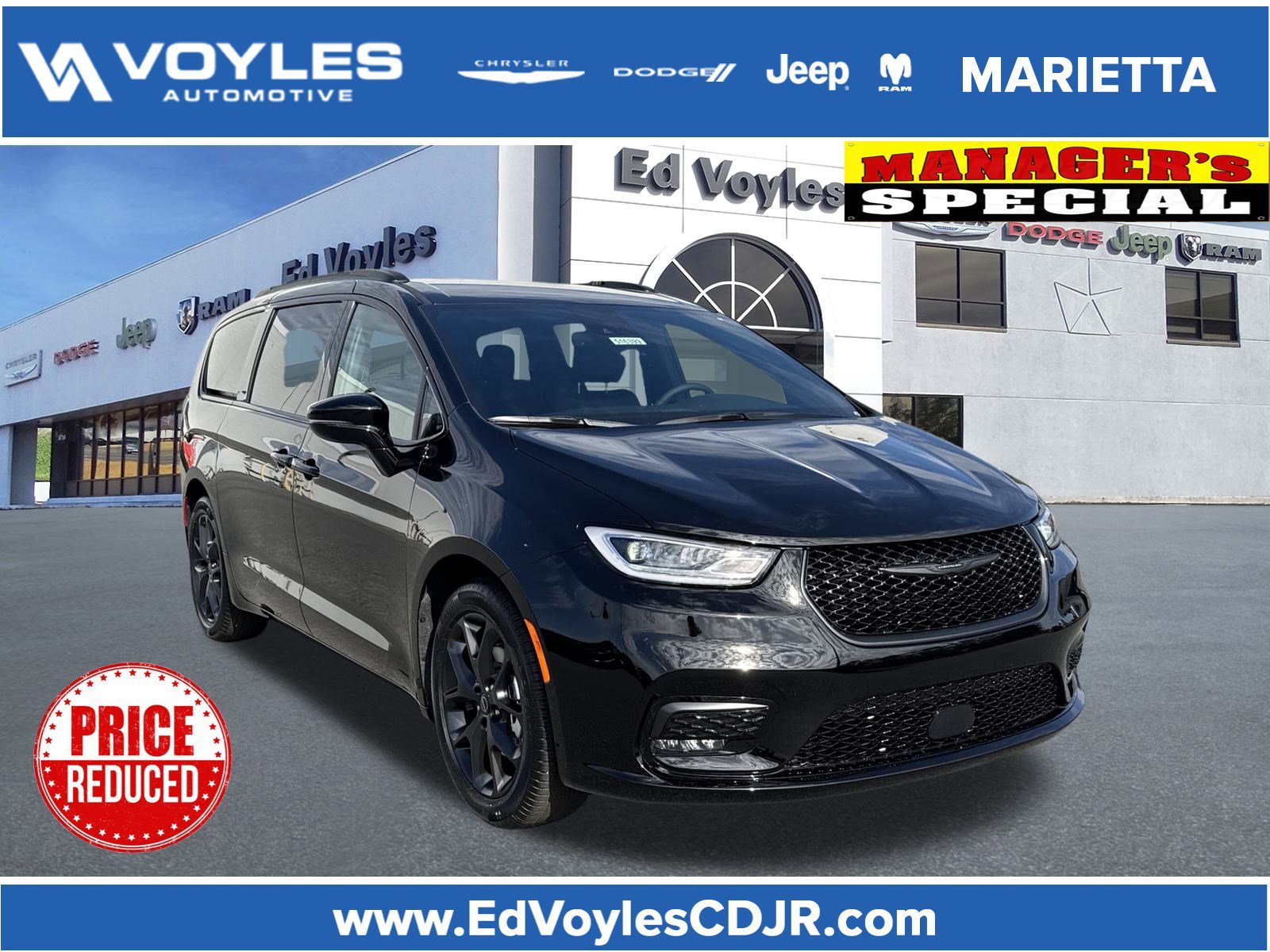 2026 Chrysler Pacifica Select's photo