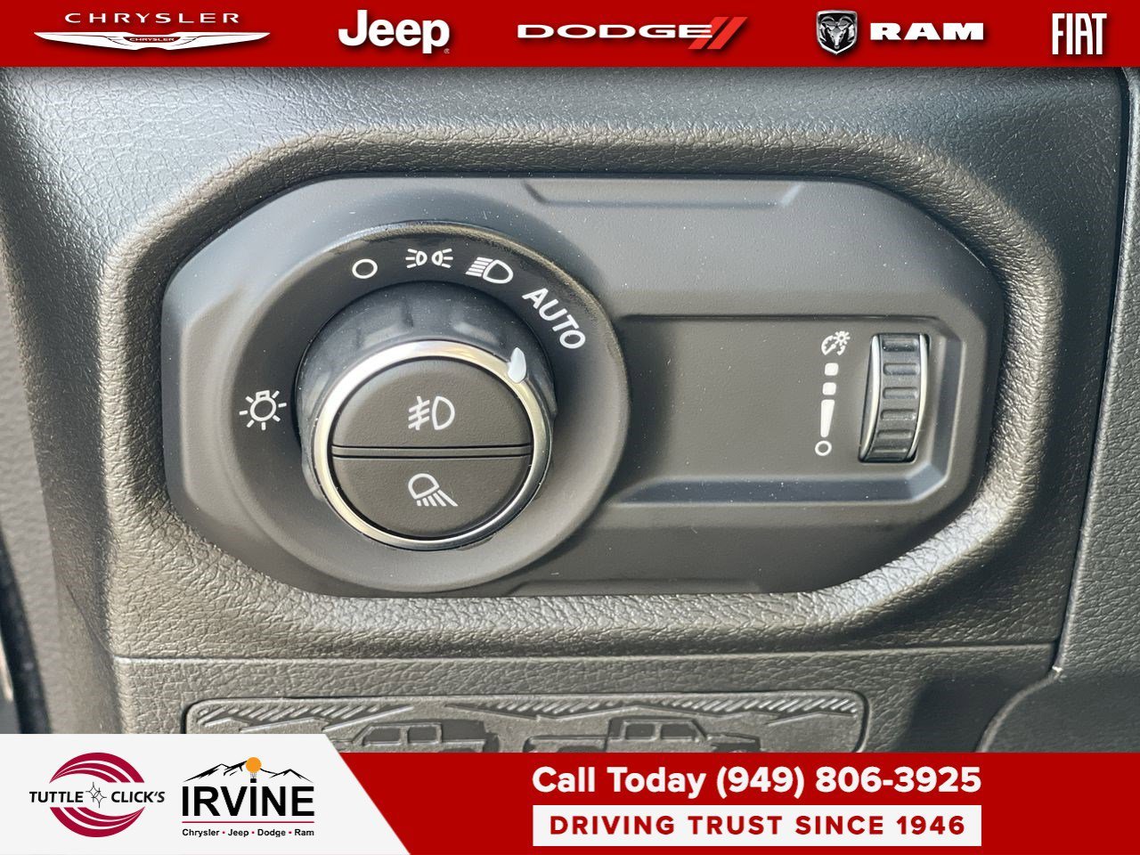New 2026 Black Clear-Coat Exterior Paint Jeep Sport S image 23