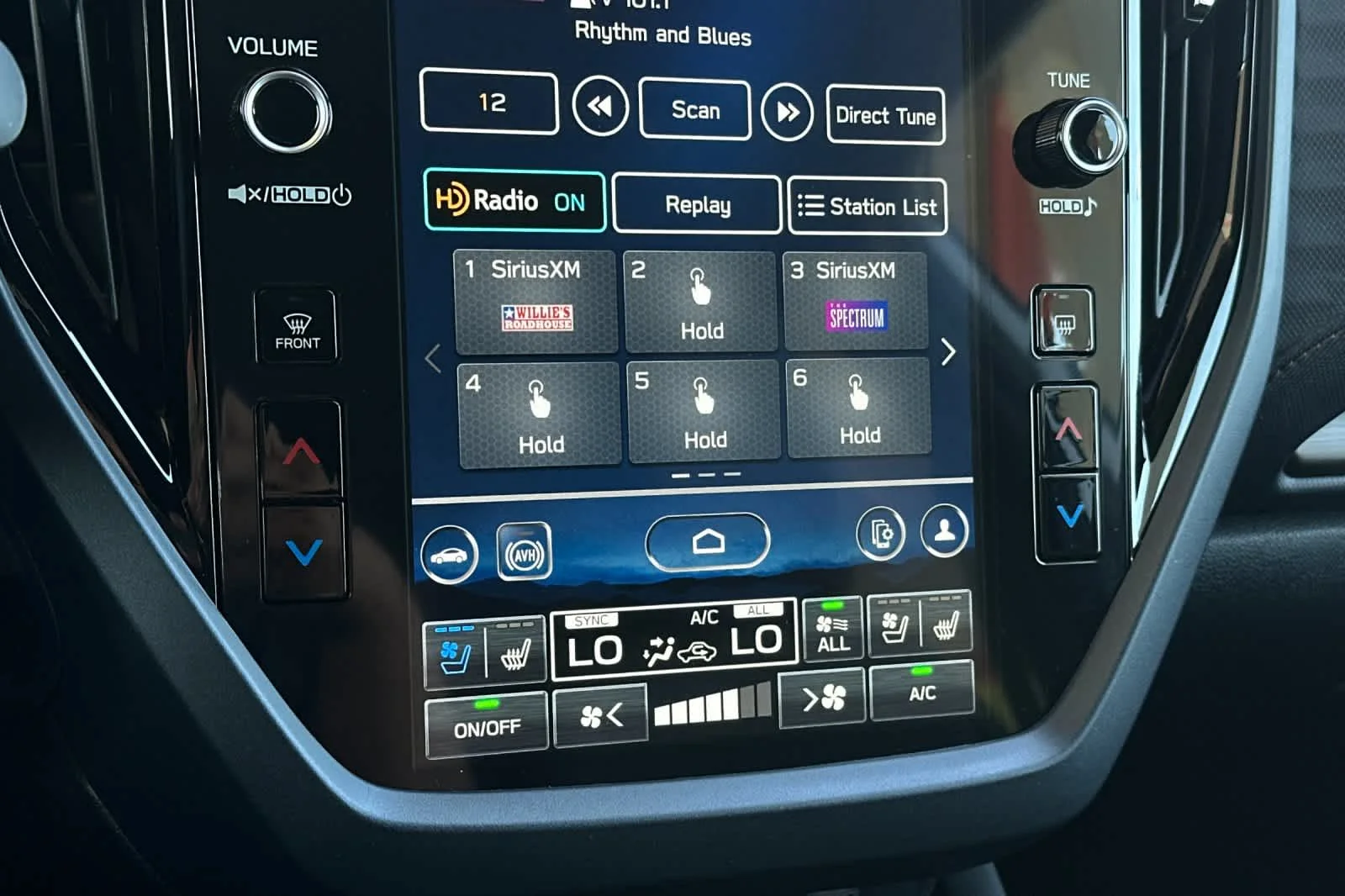 Used 2025 Ice Silver Metallic Subaru Touring Hybrid image 22