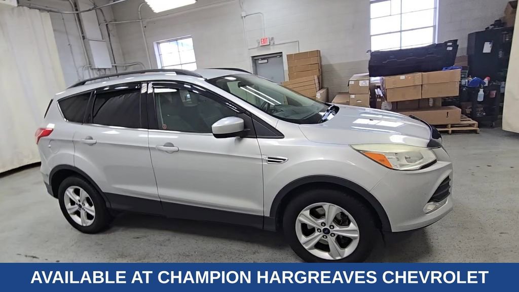 Used 2014 Ford Escape SE with VIN 1FMCU9GX2EUC70819 for sale in Royal Oak, MI