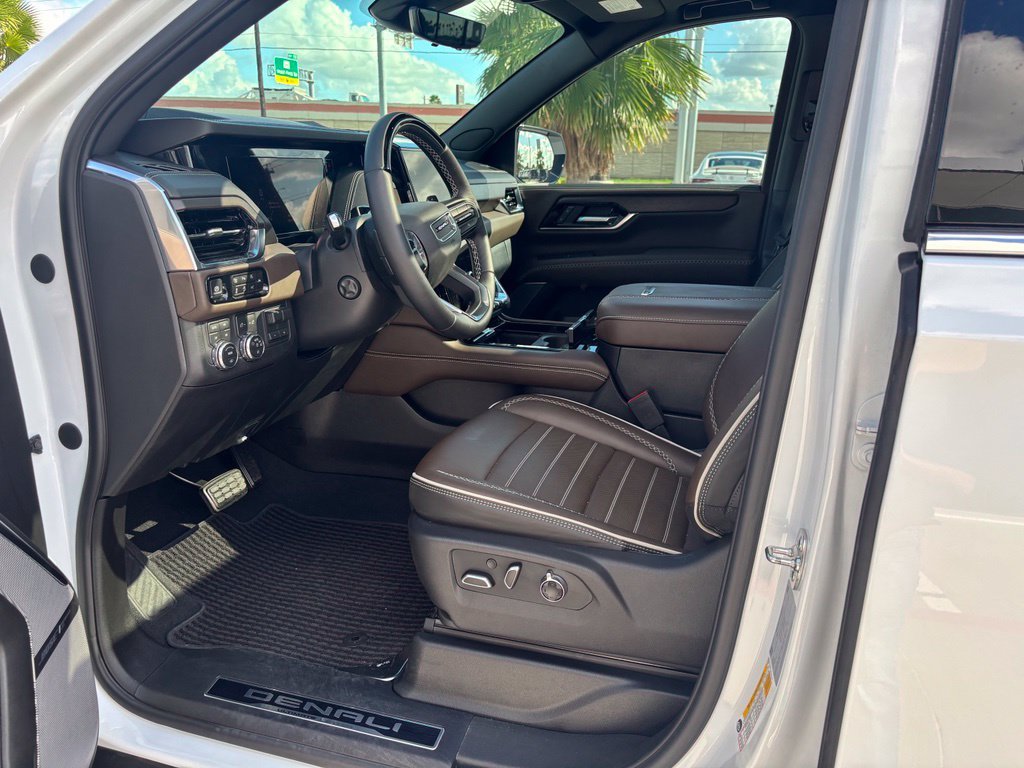Used 2026 White GMC Denali Ultimate image 8