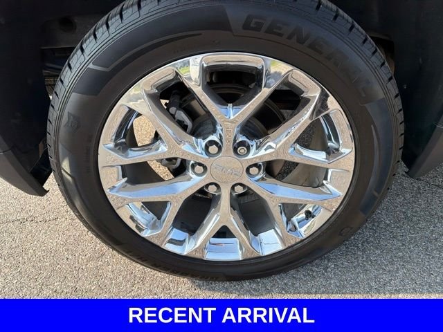 Used 2019 Blue GMC SLE image 22