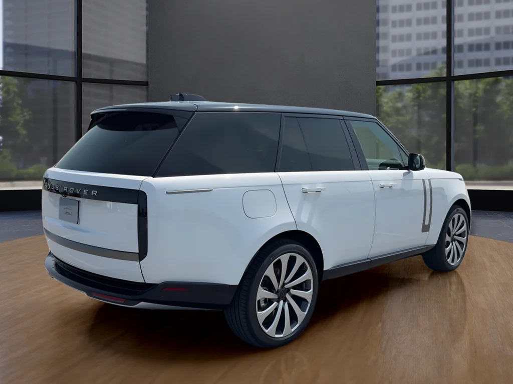 New 2026 White Land Rover SE image 5