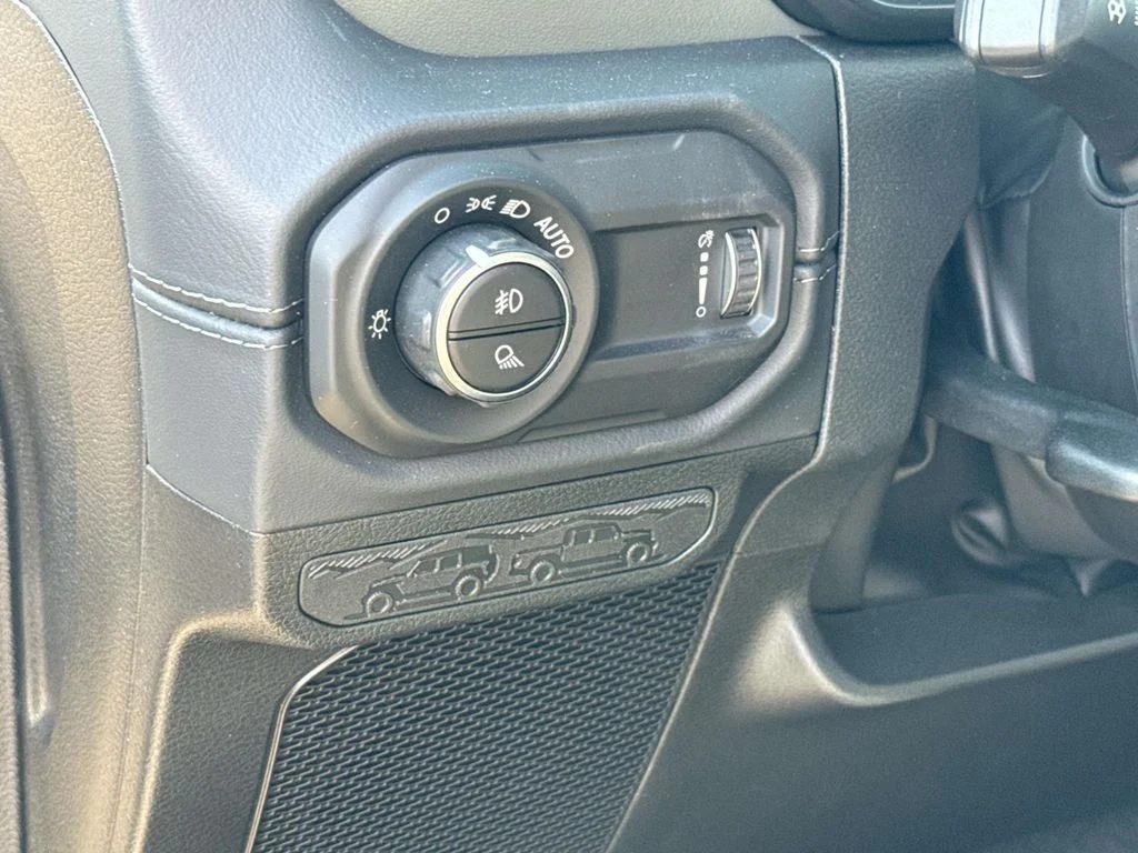 New 2026  Jeep Mojave X image 24