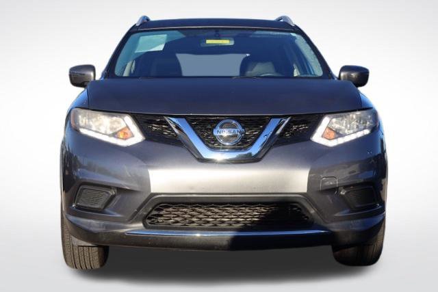 Used 2016 Gun Metallic Nissan S image 3
