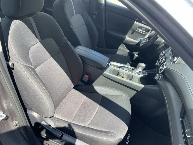 Used 2025 Gray Nissan SV image 39