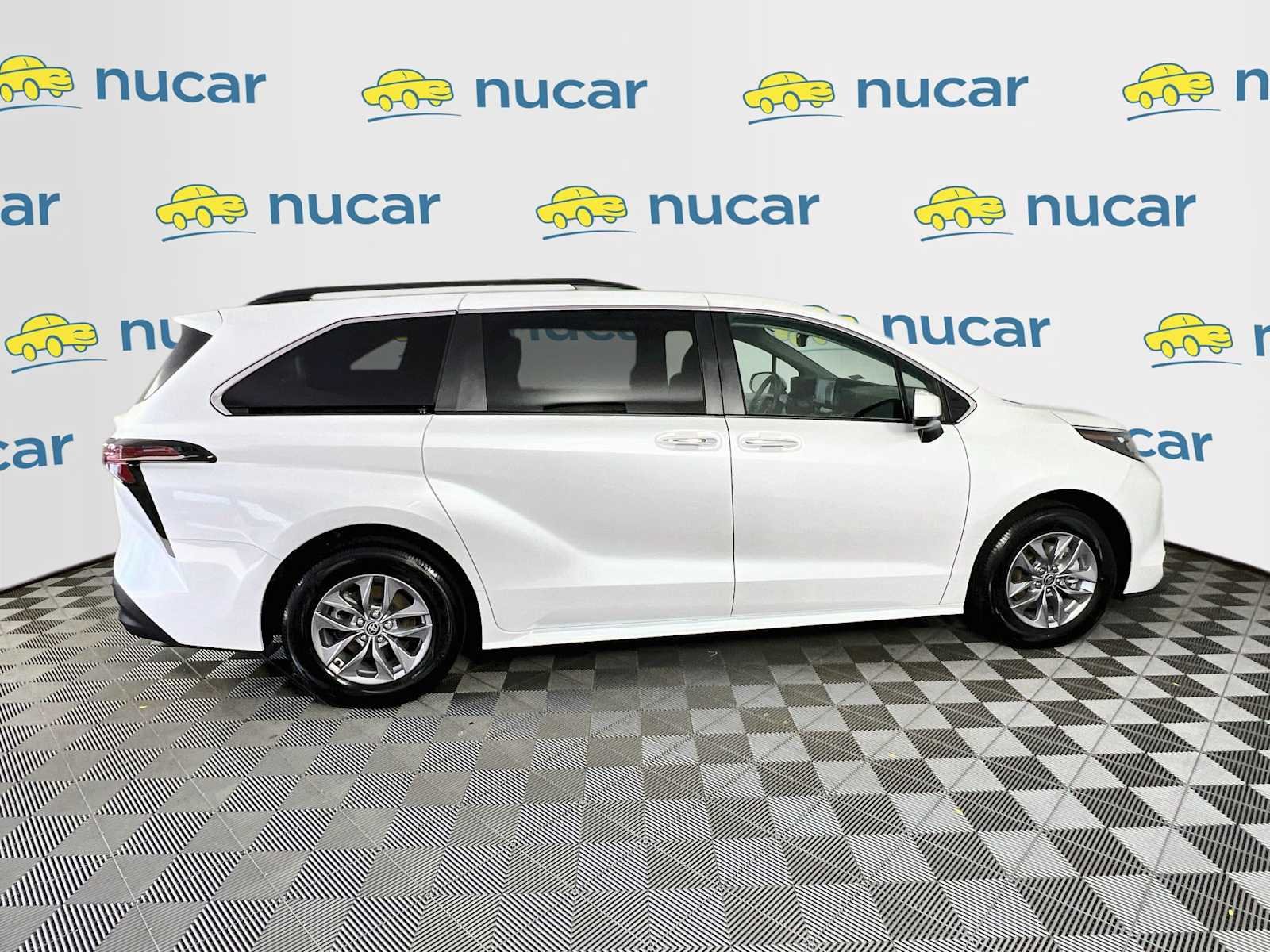 Used 2026 Wind Chill Pearl Toyota XLE image 8