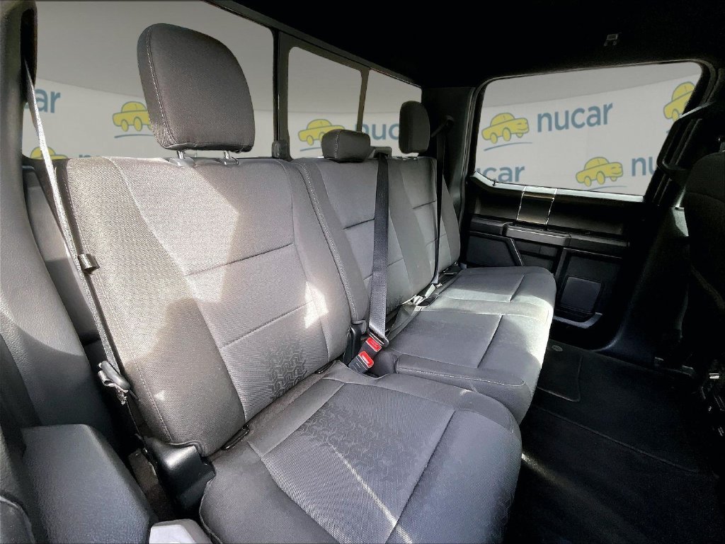 Used 2020 Black Ford XLT image 16