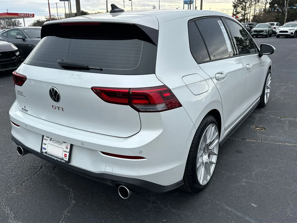 Used 2025 White Volkswagen 2.0T SE image 7