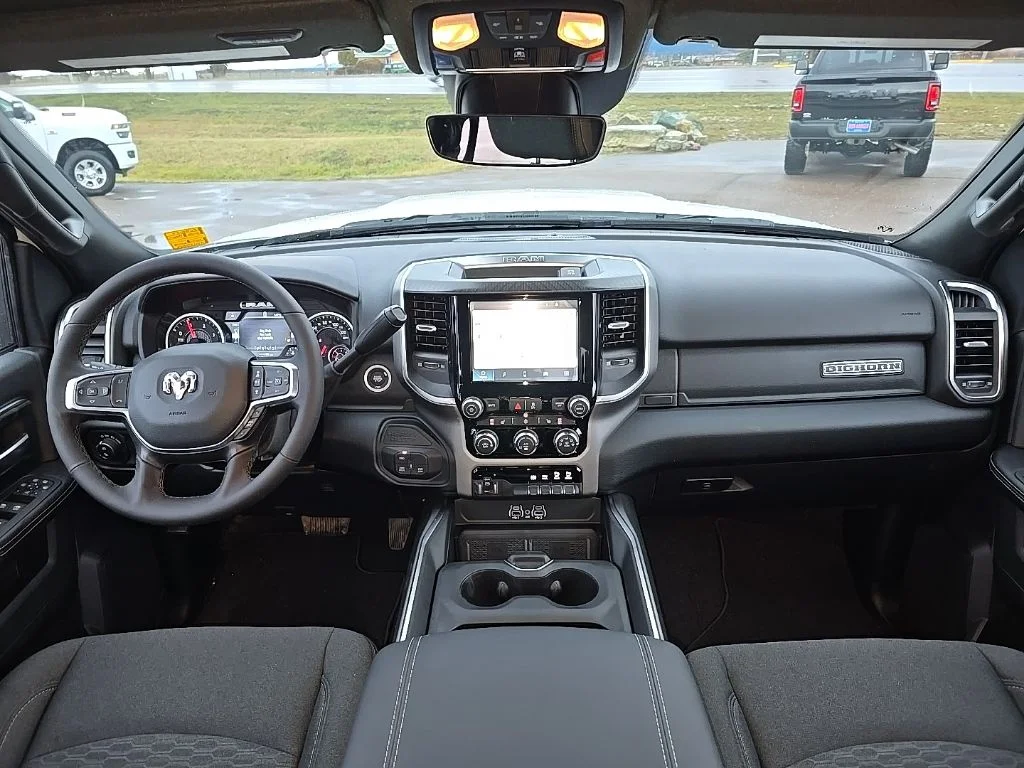 2026 RAM 3500 Big Horn - Photo 18