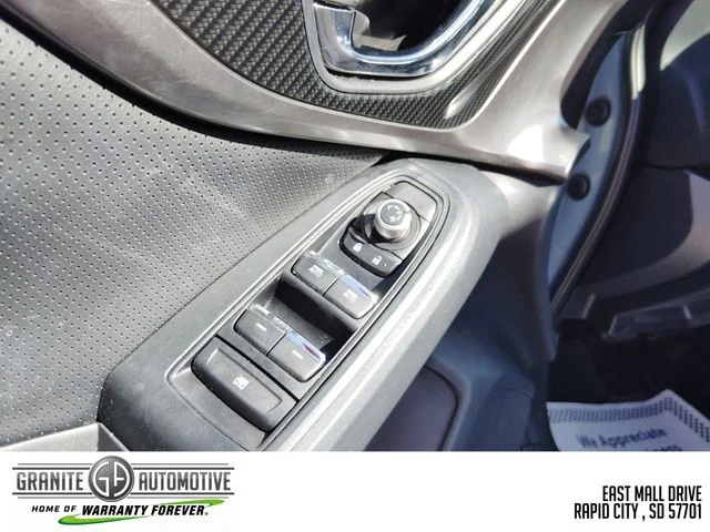 Used 2019 Gray Subaru 2.0i Limited image 12
