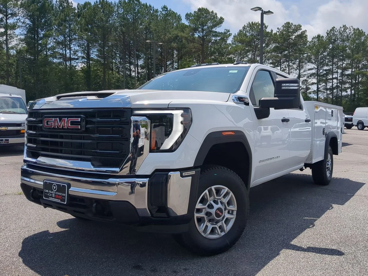 New 2026 Summit White GMC Pro image 1