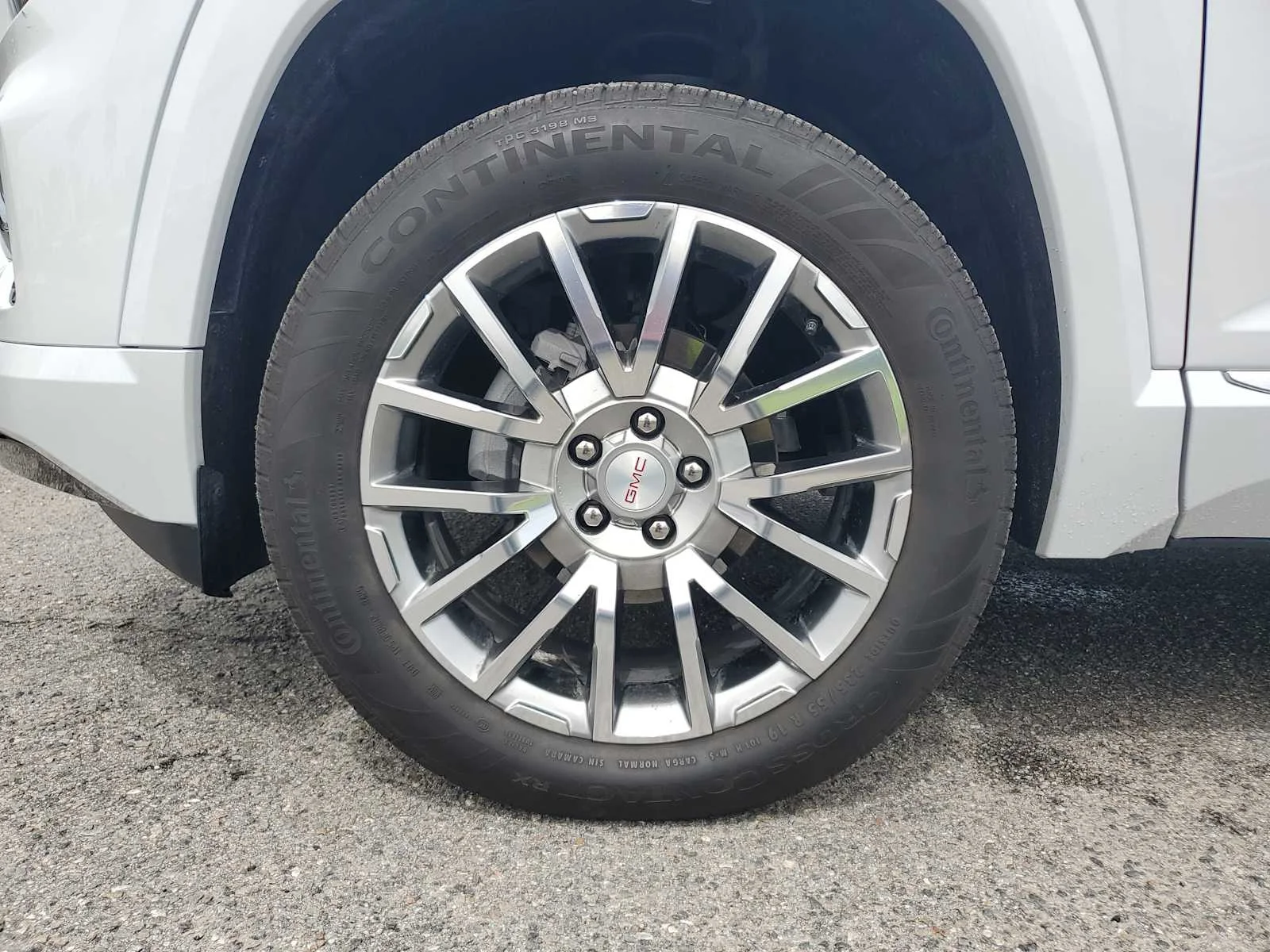 New 2026 Glacier White Tricoat GMC Denali image 10