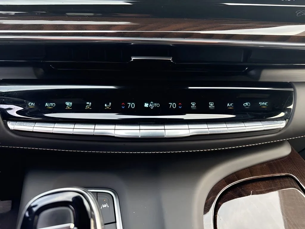 Used 2023 Black Raven Cadillac Sport Platinum image 28