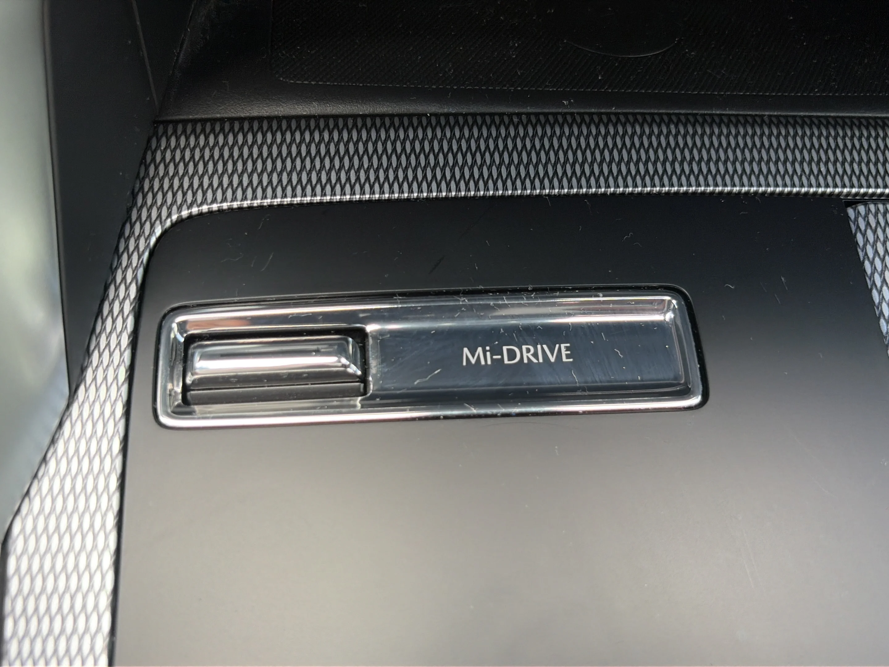 Used 2025 Rhodium White Premium Mazda 3.3 Turbo S Premium Package image 30