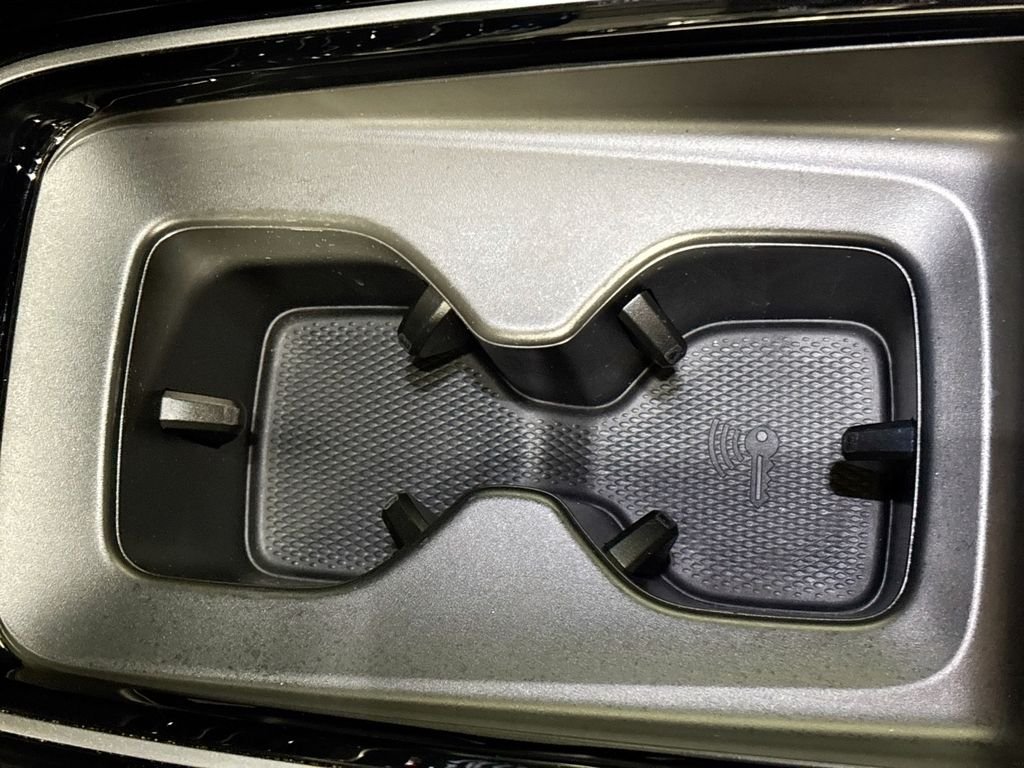 Certified Used 2023 Deep Black Volkswagen Pro S image 16