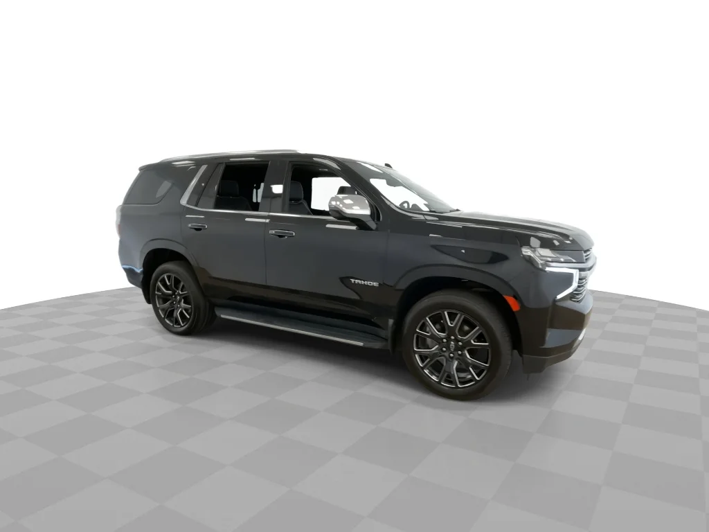 Used 2024 Black Chevrolet Premier image 3