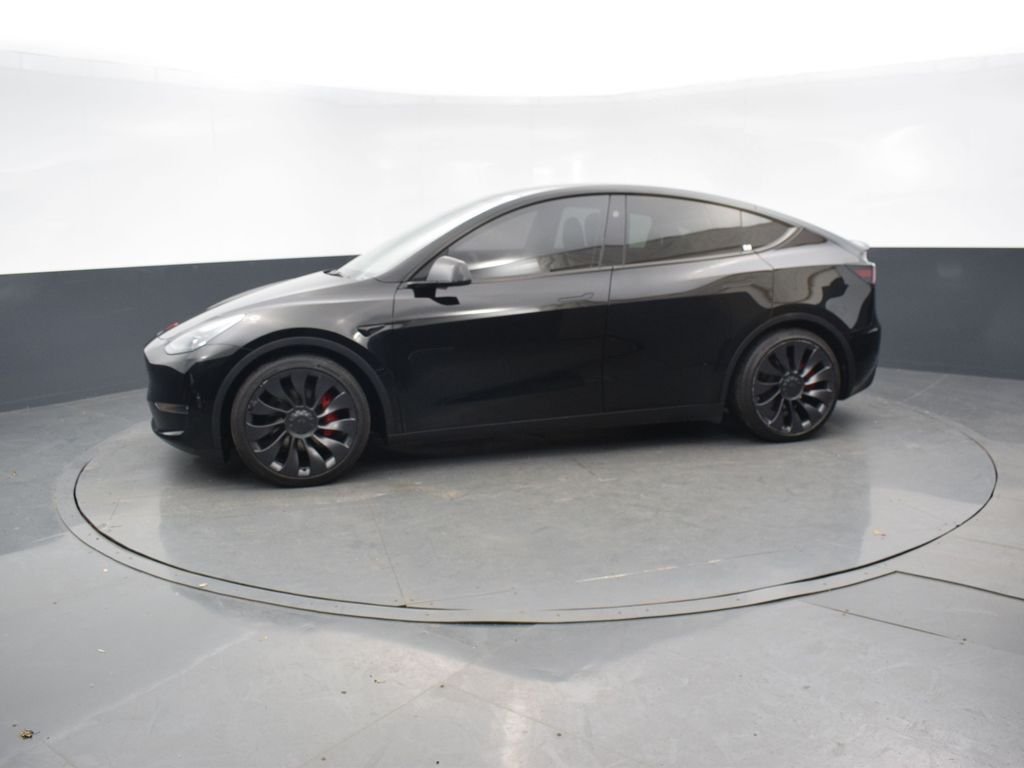 Used 2024 Tesla Model Y Performance with VIN 7SAYGDEF8RA283362 for sale in Naperville, IL