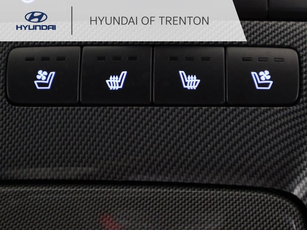 Used 2023 Black Hyundai Limited image 50