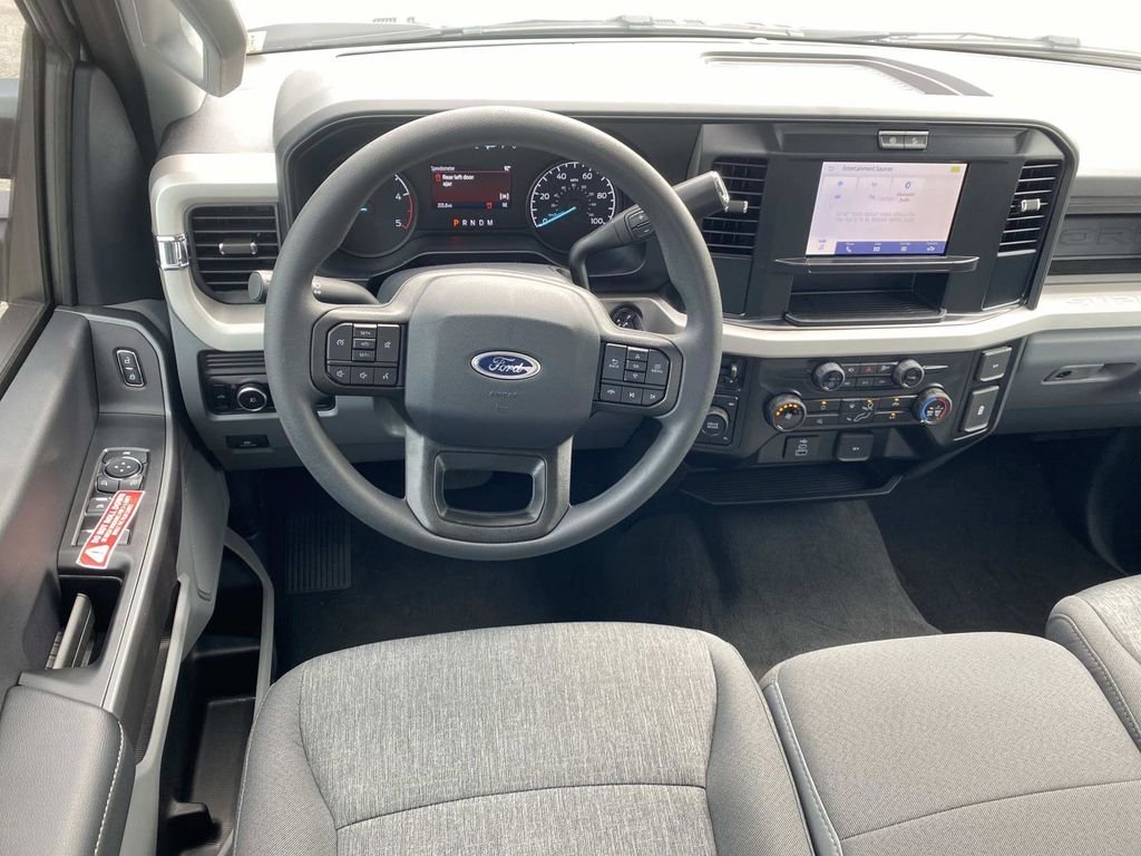 2026 Ford F-250 Super Duty XL - Photo 10