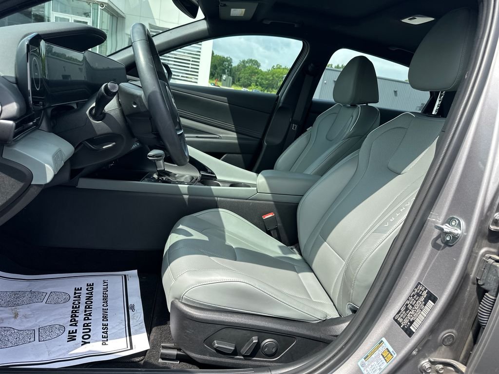 Used 2024 Silver Hyundai Limited image 13