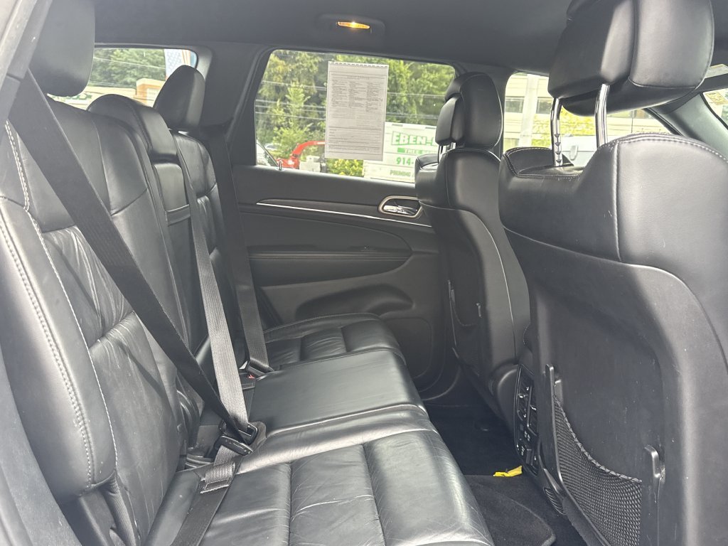 Used 2015 White Jeep Limited image 29