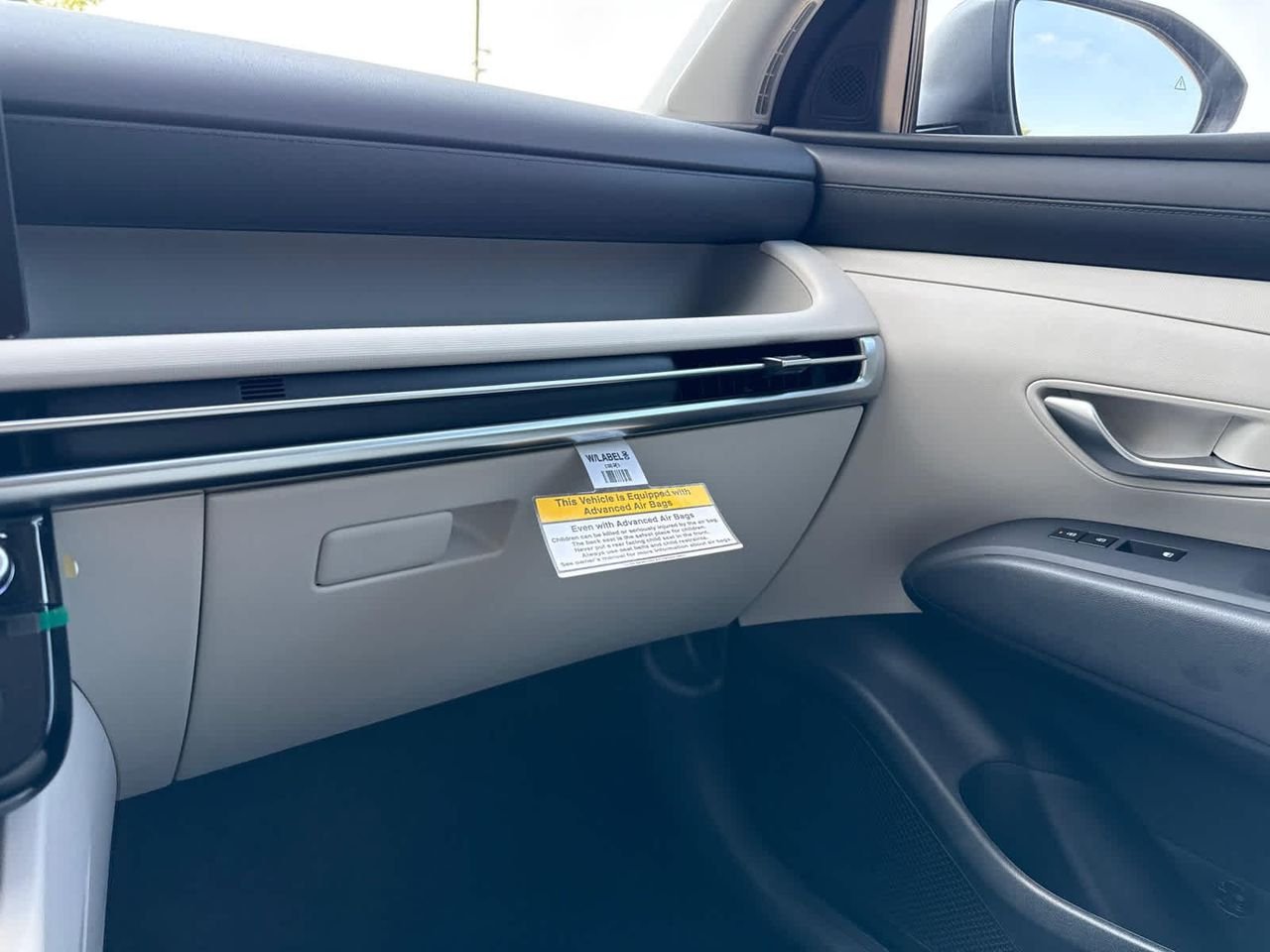 New 2026 Phantom Black Hyundai SEL Plus FWD image 19