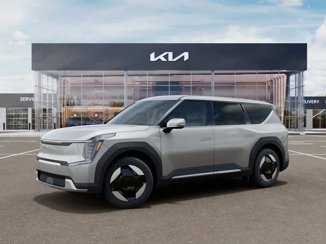 New 2026 White Kia Light Long Range image 3