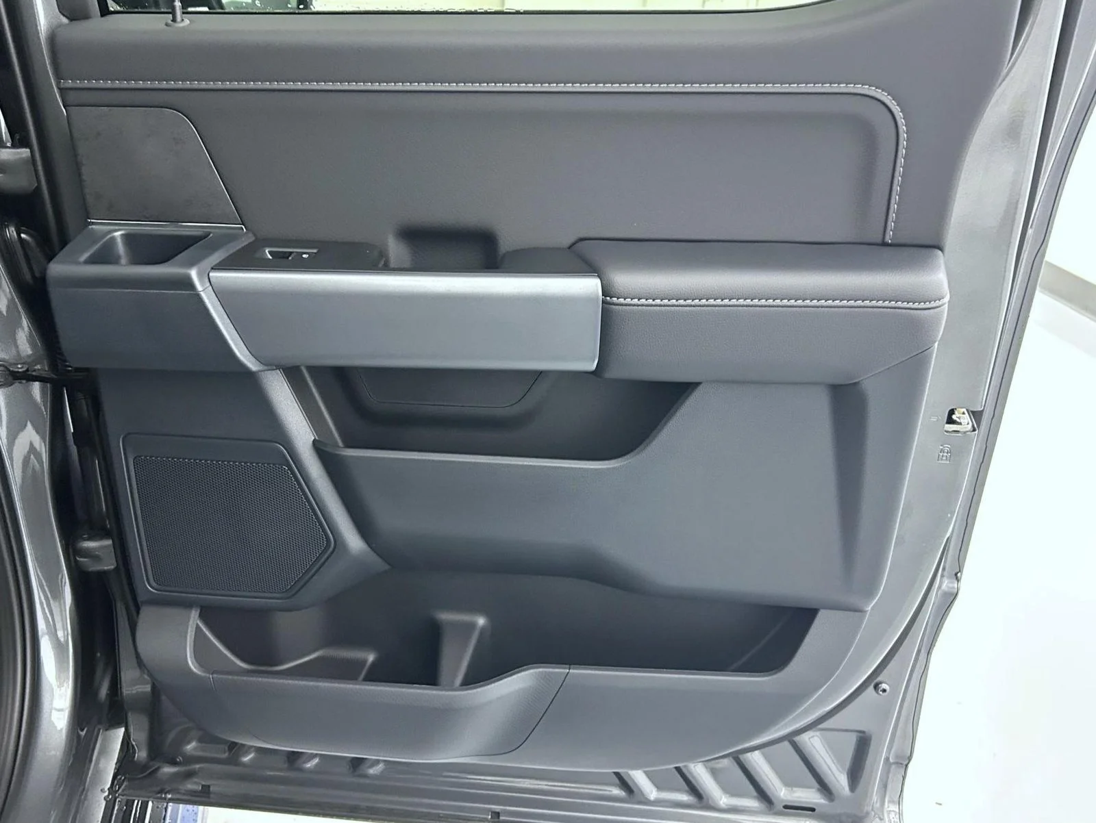 New 2026 Gray Ford XLT image 17