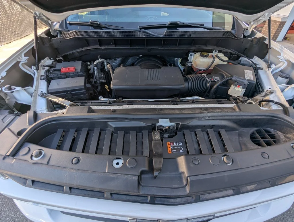 Used 2020 White Chevrolet RST image 38