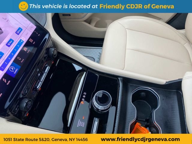 Used 2025 Gray Jeep Limited image 20