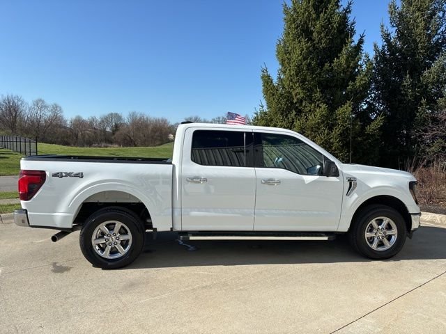 Used 2024 White Ford XLT image 5