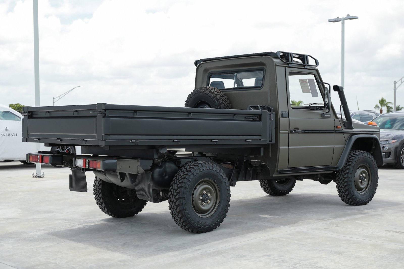 Used 1994 Green Mercedes-Benz  image 5