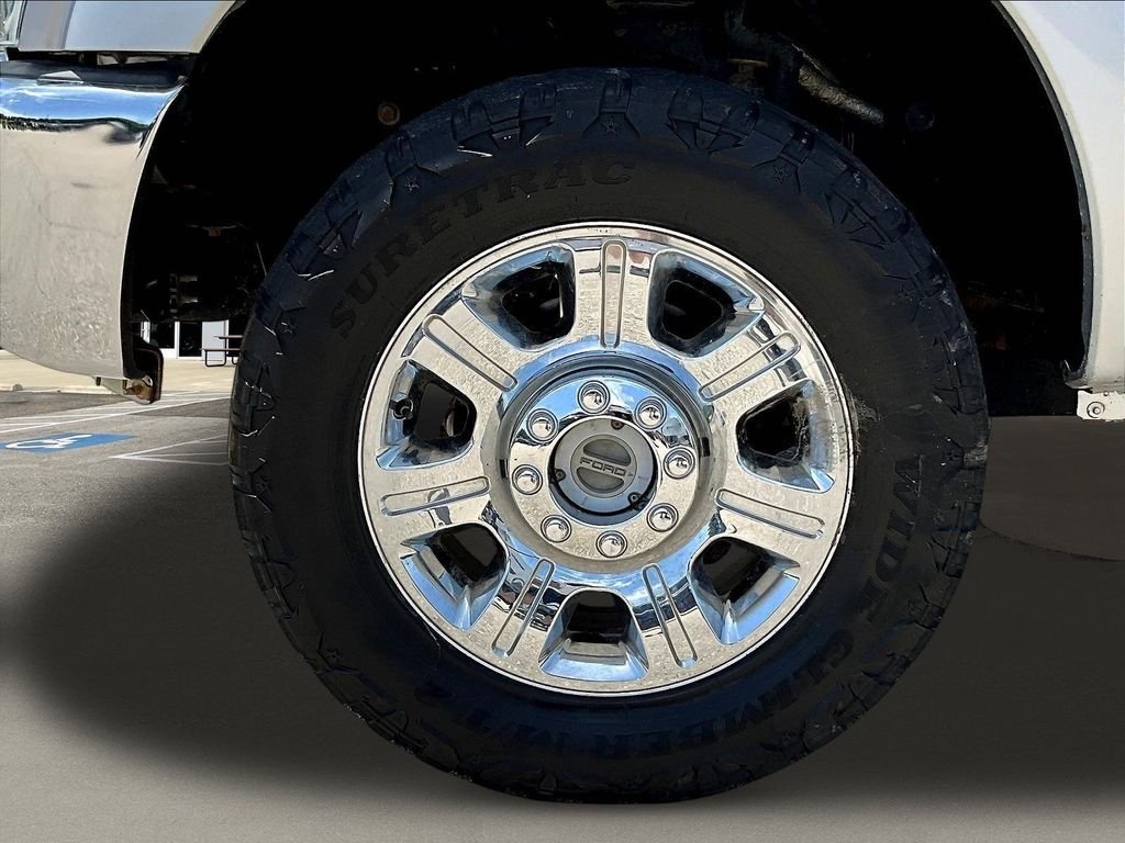 Used 2014 Silver Ford XLT image 35