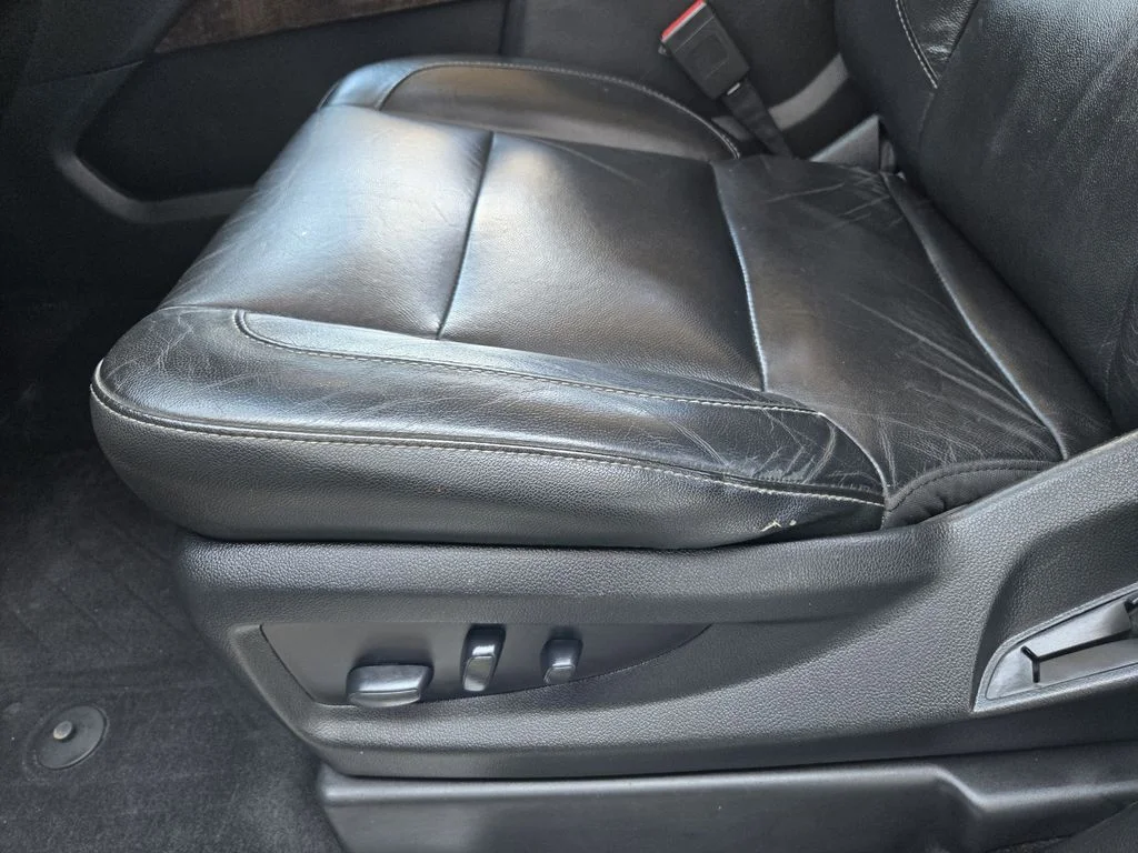 Used 2020 Blue Chevrolet LT image 16