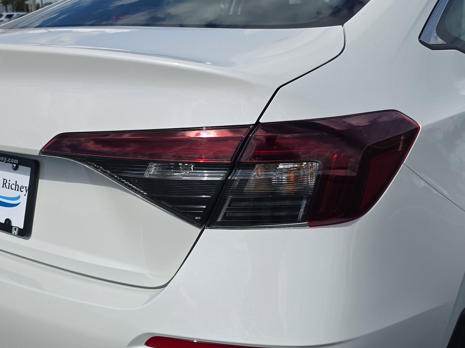 New 2026 Platinum White Pearl Honda LX image 9
