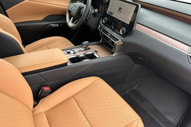 New 2026 Iridium Lexus PREMIUM PLUS image 14