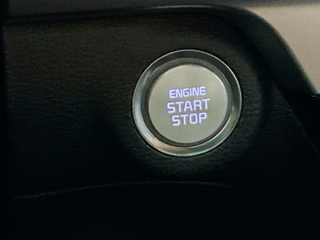 Used 2025 Black Kia EX image 19