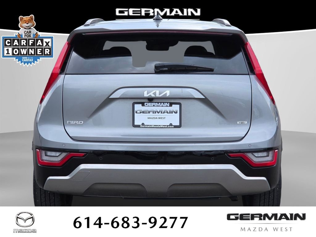 Used 2024 Gray Kia SX Touring image 11
