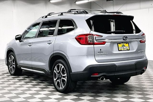 2023 Subaru Ascent Limited - Photo 2