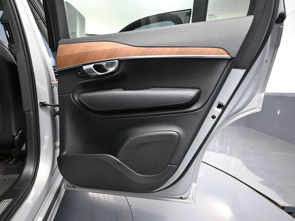 2024 Volvo XC90 Plus - Photo 47