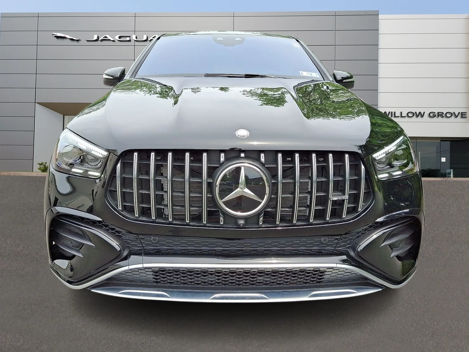 Used 2025 Black - 040 Mercedes-Benz 4MATIC®+ image 8
