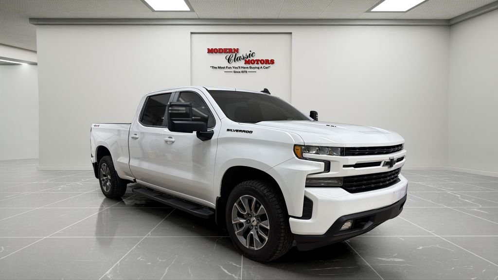 Used 2021 White Chevrolet RST image 1