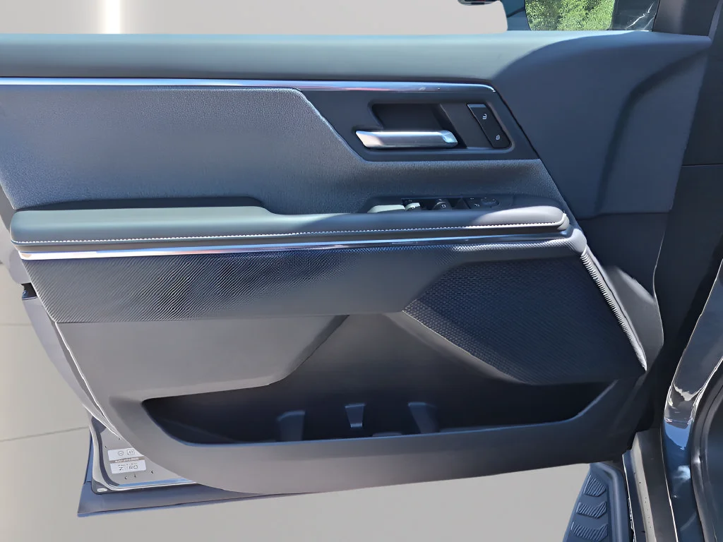 New 2026 GMC Sierra EV Elevation Standard Range, photo 15
